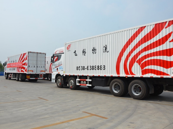 厢式货车